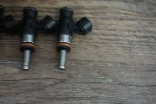 4x Org Audi Q5 A3 A4 A5 VW Golf Polo Einspritzdüsen 06L906031C Injektor 2.0 TFSI - Bild 2