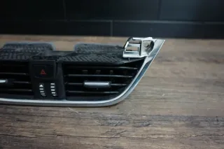 FORD FIESTA MK8 mittel - Luftausströmer Luftdüse H1BB-19K617-ADW - Bild 2