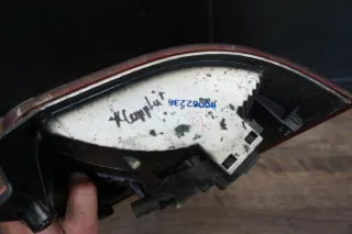 VW T5 7H Bj.07 original Rückleuchte Heckleuchte rechts Heckflügeltüren Klapptür - Bild 6