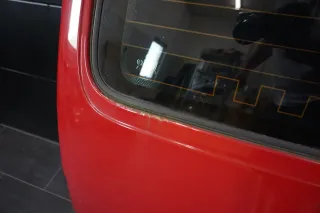 VW T4 Transporter Heckklappe Klappe hinten Kofferraumklappe rot Scheibe - Bild 8