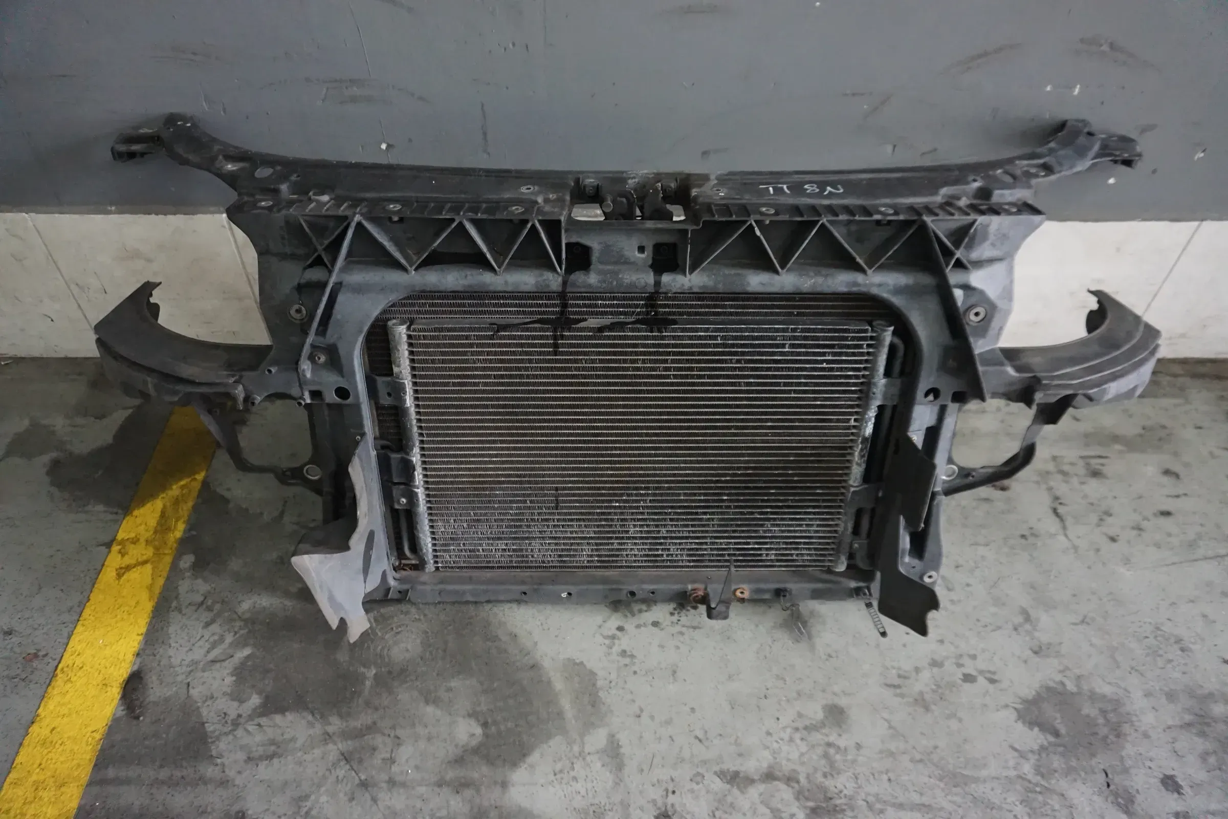 Audi TT 8N V6 R32 Benzin Frontmaske Kühlerpaket Satz Kühler Frontpaket - Bild 1