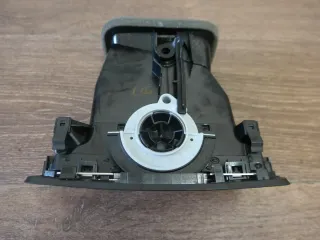 VW Golf MK7 Pasenger Air Vents 5G2819703 5G2819247 5G2819709 Luftdüse - Bild 2
