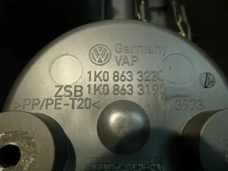 VW Golf 1K Getränkehalter Mittelkonsole Verkleidung hinten anthrazit 1K0863323C - Bild 7