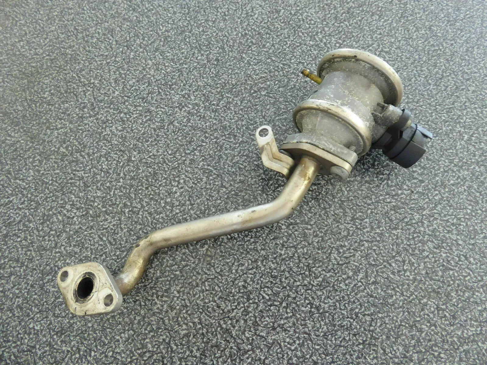 Audi RS4 R8 4,2 V8 Kombiventil Sekundärluft Ventil 079131101F / 079131166E/D TOP - Bild 1