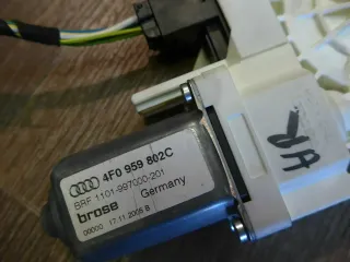 Original Audi A6 4F Fensterhebermotor Fenster Motor Hinten Rechts 4F0959802C - Bild 2