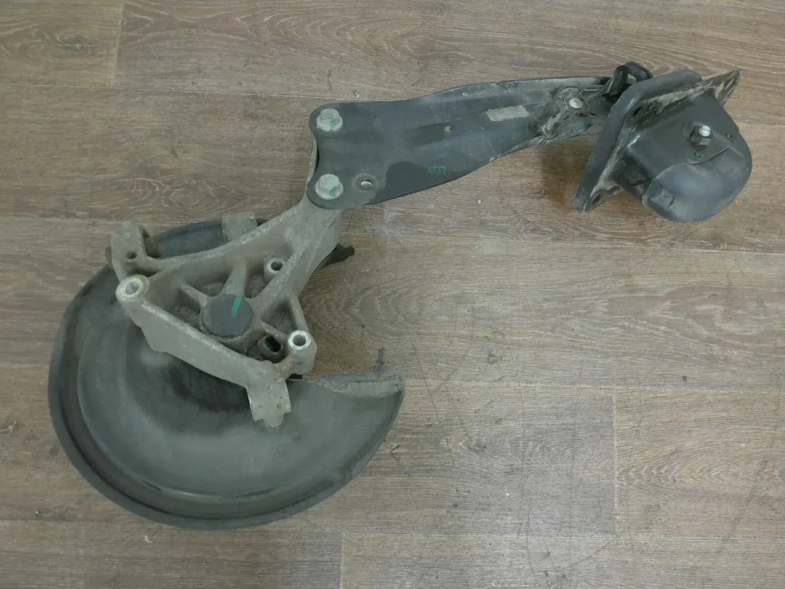 Querlenker VW Eos (1F7, 1F8) 1.6 2007 Achslenker Hinten Rechts 1K0505226H - Bild 1