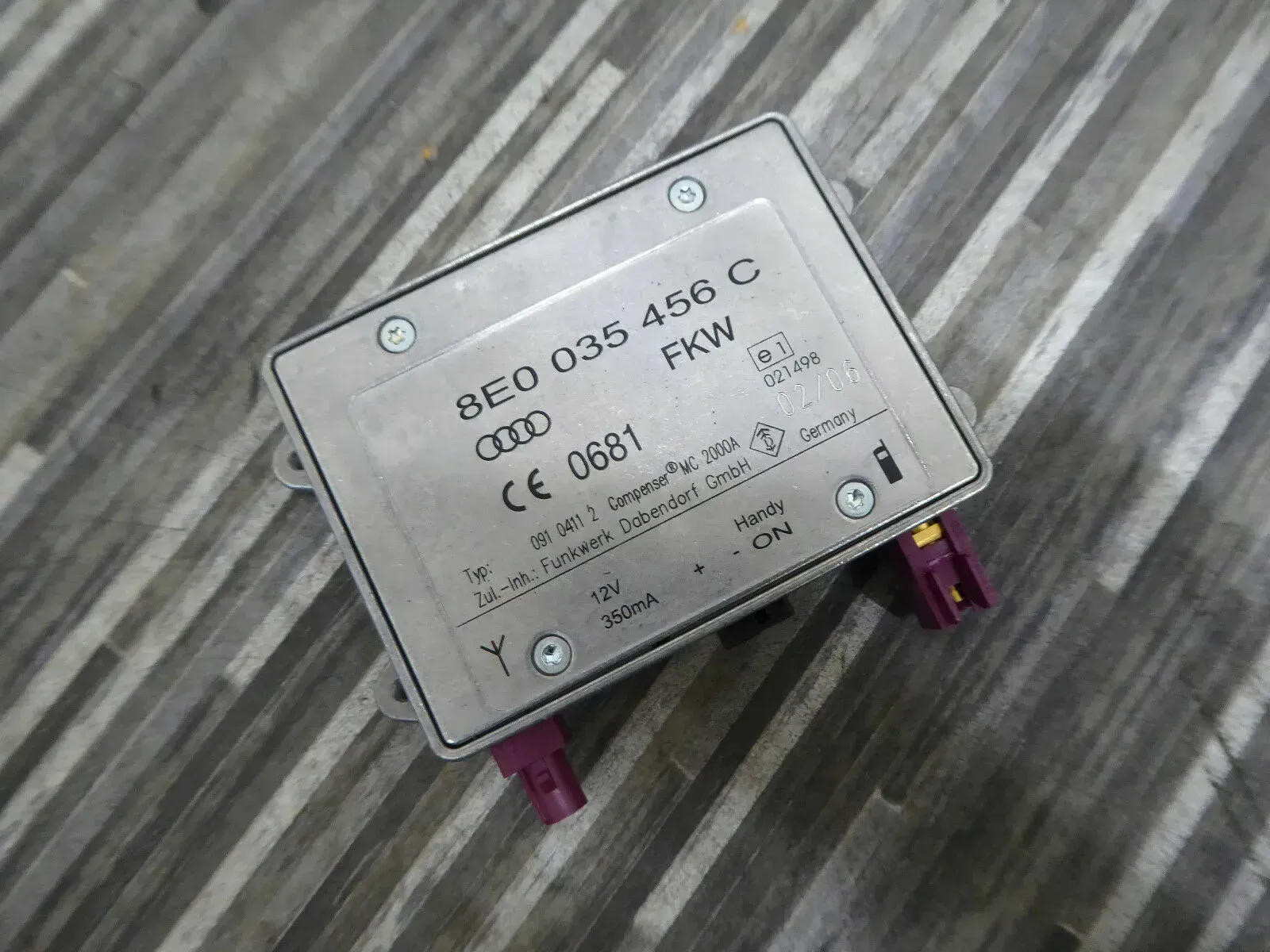 Audi A6 4F 3,0TDI Antennenverstärker Steuergerät 8E0035456C Bj.2006 - Bild 1