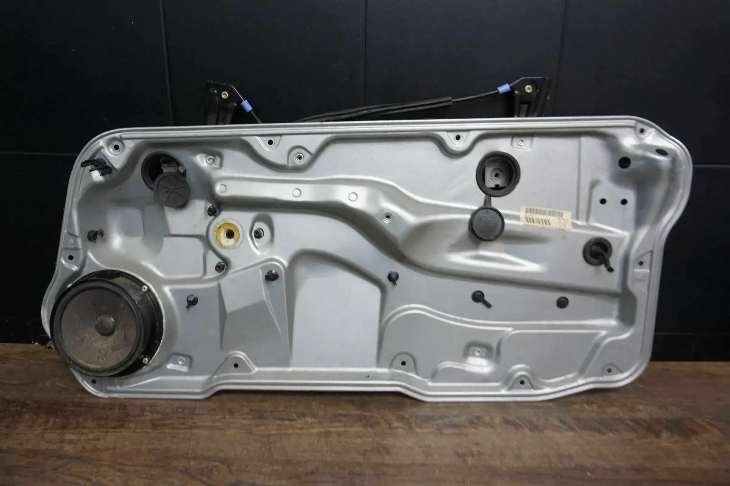VW Golf 4 IV 1J Fensterheberblech vorne rechts 3-türer 1J3837756A 1J3837730AA - Bild 1