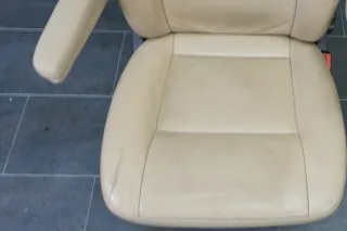 VW T5 T5.1 Multivan SITZ Sitze Pilotensitze vorne links rechts Leder Beige - Bild 6