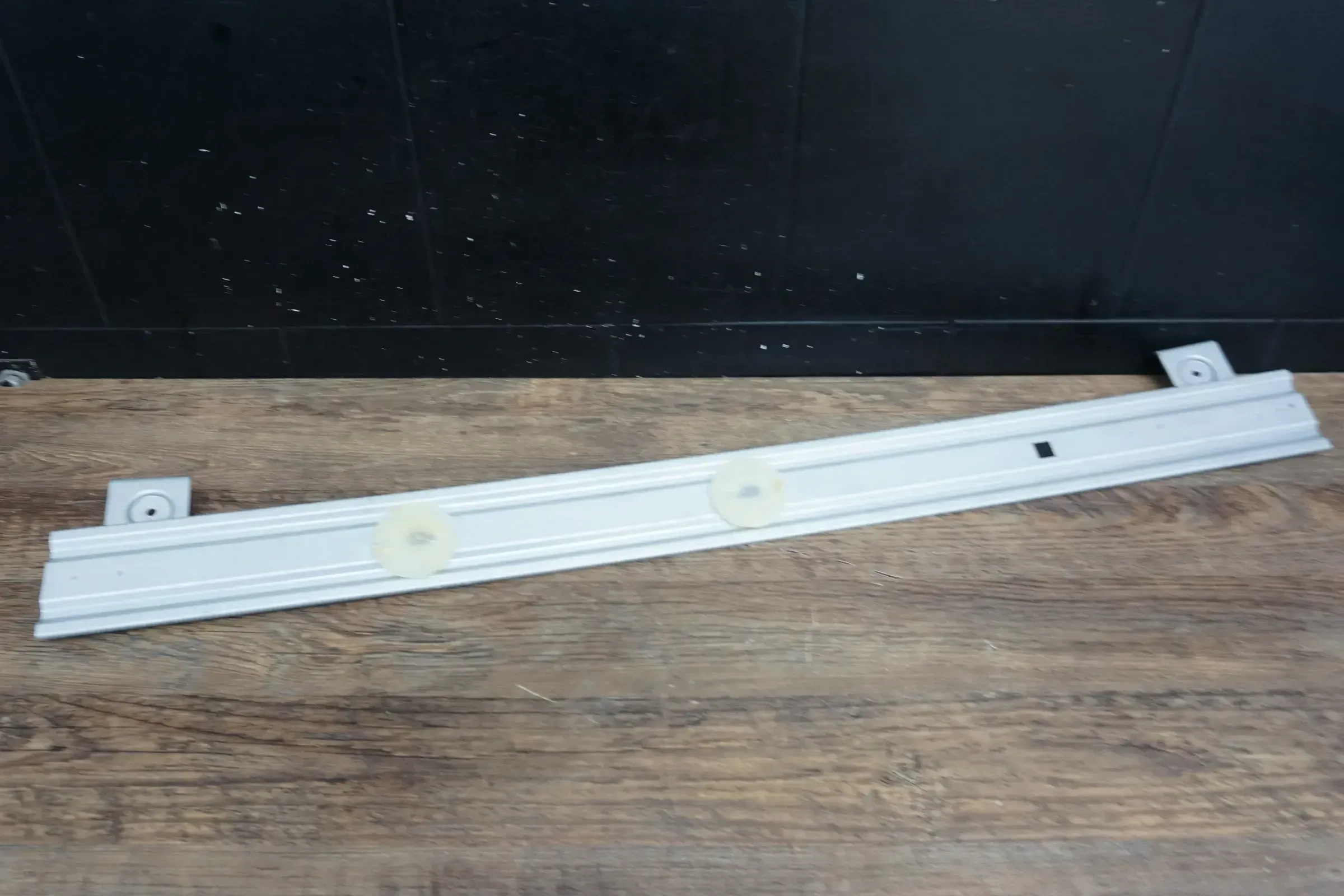 VW T5 Multivan Blech Himmel 7H5867752 Strebe - Bild 1