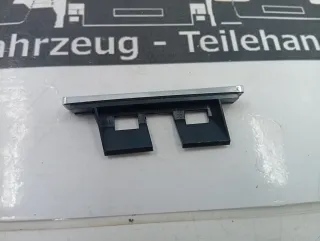 Audi A4 8E Logo quattro Emblem 8E0853736 - Bild 3