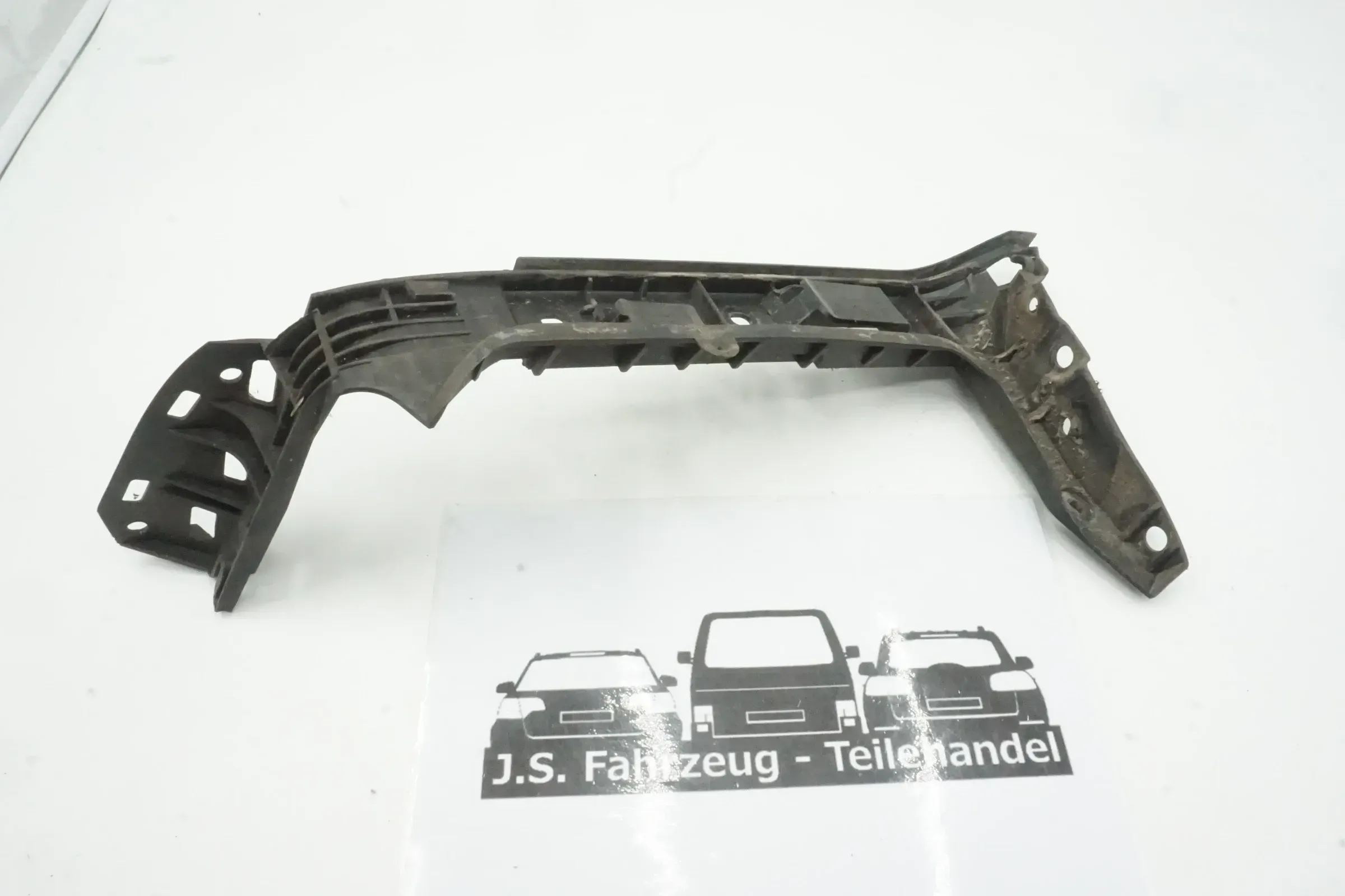 VW T5 GP FL Bus Multivan Halter Stoßstange hinten rechts Halterung 7H0807394C - Bild 1
