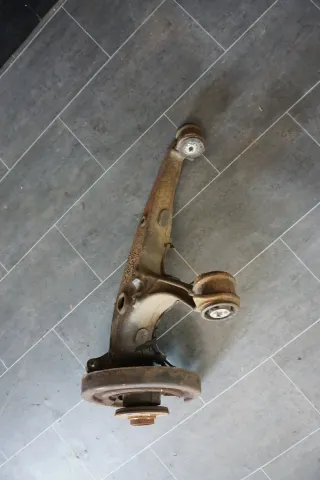 Achsschenkel VW T5 GP 2,0 TDI Radlagergehäuse hinten links 7H0501413D Original - Bild 4