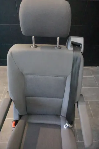 VW T5 Multivan Schienensystem 2te Reihe hinten Sitz Stoff Schwarz Drehsitz - Bild 3