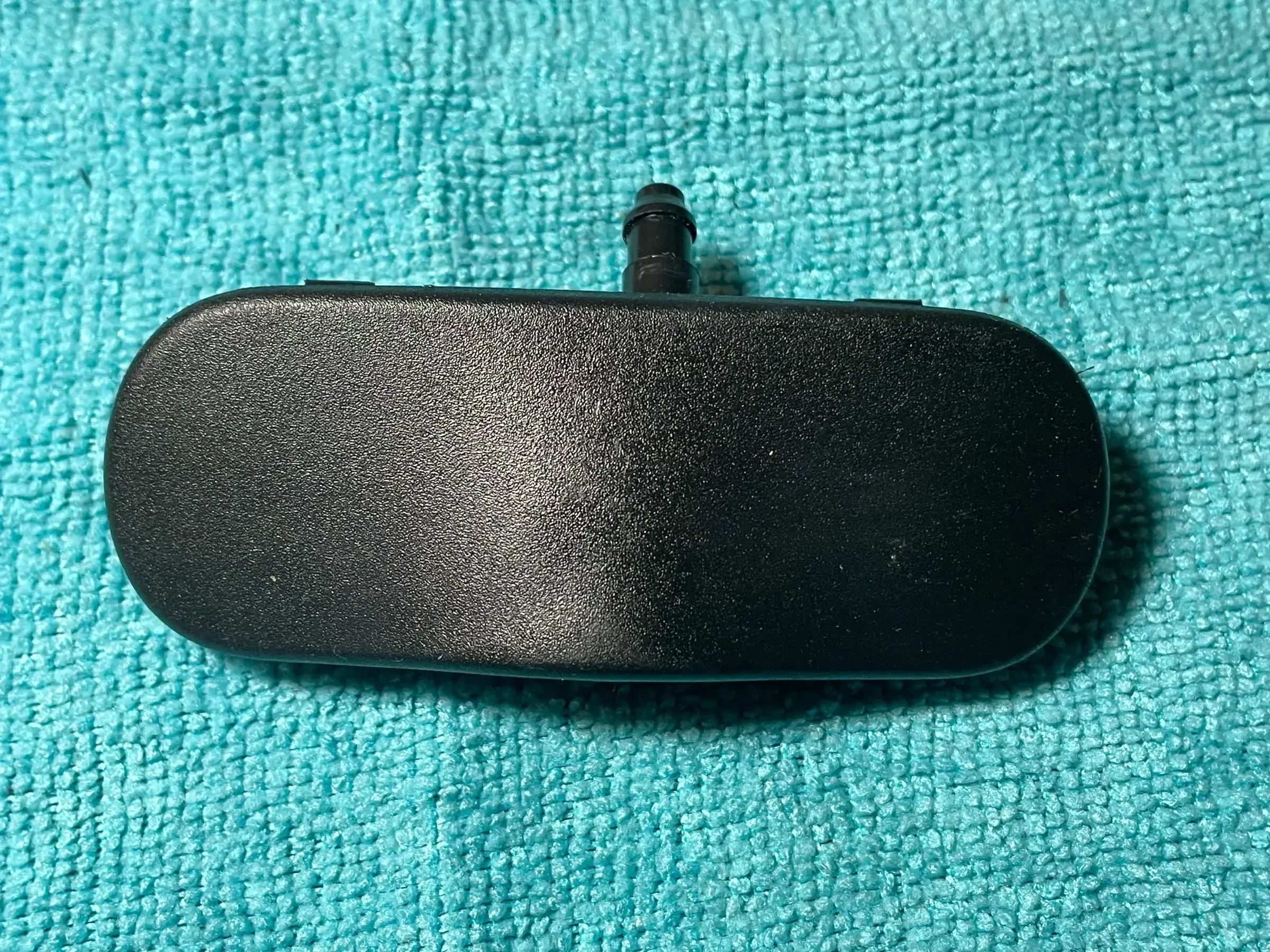 Waschdüse Spritzdüse dreifach SWRA vorne Audi A3 8V  8V3955988A - Bild 1