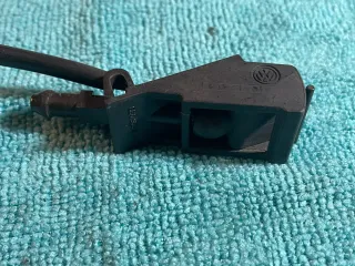 VW Polo 9N Waschwasserdüse beheizt Spritzdüse SWRA vorne 6E0955986 - Bild 3