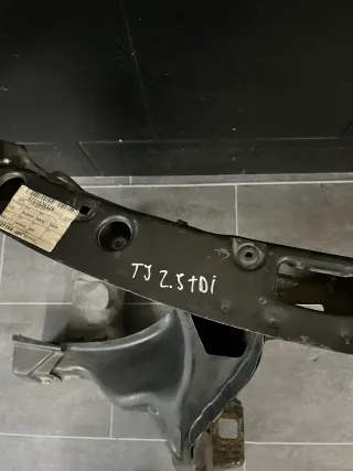 VW T5 V KASTEN 03-09 Frontverkleidung L7H000043F Schlossträger 2.5TDi - Bild 7