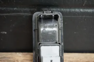 7E0959855 FENSTERSCHALTER VORNE RECHTS 7H5959539 4821634 FÜR VOLKSWAGEN T5 - Bild 3