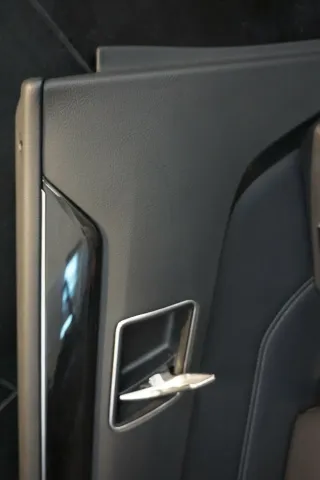 Mercedes W212 Türverkleidung leder Türpappe Verkleidung hinten links A2127301122 - Bild 4