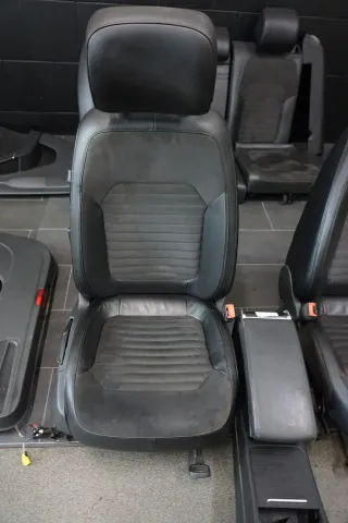 VW Passat 3AF Variant Highline Sitze Ausstattung Leder Alcantara Schwarz - Bild 6