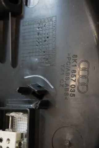 Audi A5 8T A4 8K Ablagefach Handschuhfach schwarz 8K1857035  Schreiben Sie di - Bild 4