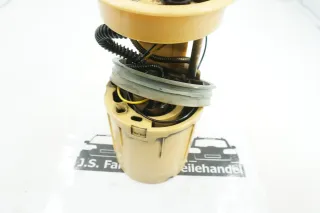 VW T5 Shuttle Bj.04 Kraftstoffpumpe Dieselpumpe 2.5TDI 7H0919050A - Bild 2