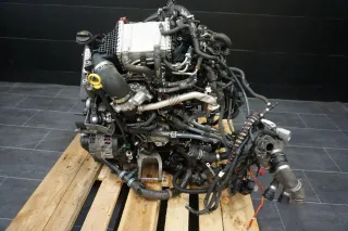 Motor VW Volkswagen Transporter T6 2,0 TDI DNAB DNA 04L100039C 89000km - Bild 2
