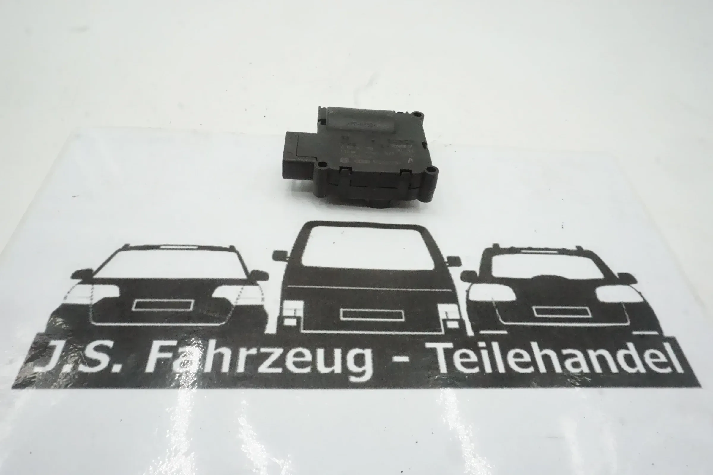 Audi A6 4F Regelventil für Innenraumheizung 4F0820511A - Bild 1