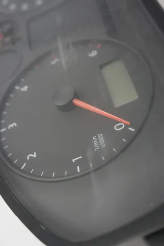 VW T5 / 1,9TDI 105PS / TACHO COCKPIT KOMBIINSTRUMENT / 7H0920852A - Bild 5