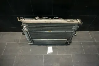 VW Touareg 7L Kühlerpaket Wasserkühler 7L0121253A Doppellüfter V6 R32 - Bild 1