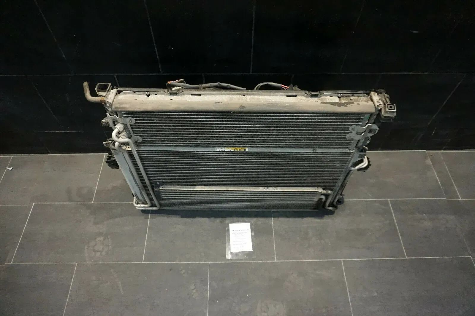 VW Touareg 7L Kühlerpaket Wasserkühler 7L0121253A Doppellüfter V6 R32 - Bild 1