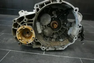 Audi TT 8J 2.0TFSI 6 Gang Schaltgetriebe Getriebe 02Q300040L KNX 200PS - Bild 2