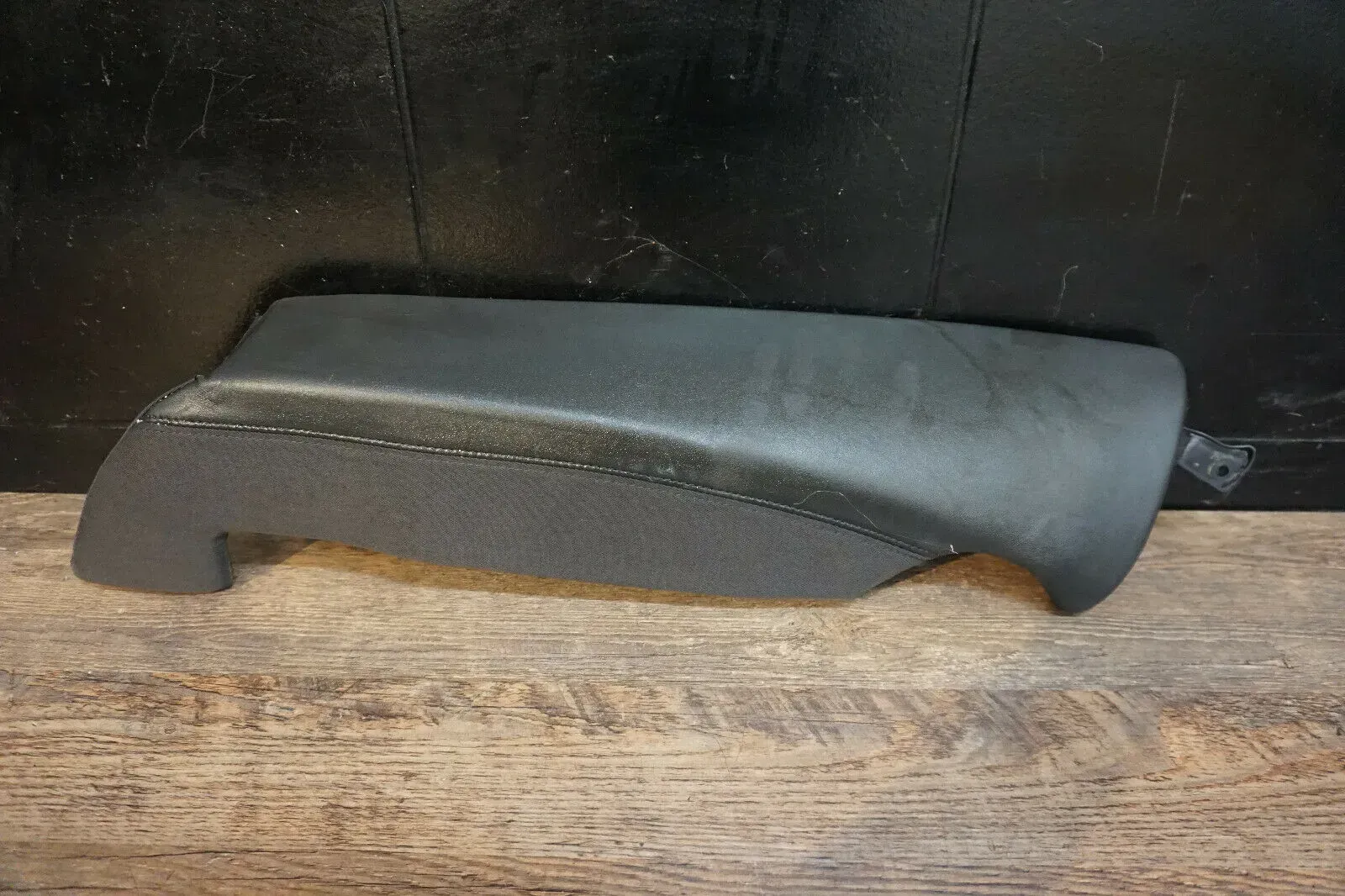 Orig Audi A6 C7 4G Seitenwange Polster hinten rechts Rückbank 4G0885703 Schwarz - Bild 1