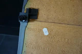 VW T4 Verkleidung Abdeckung Seite hinten links grau 7D0867035D Multivan  grau - Bild 8