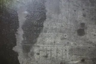 Original VW Multivan T5 7H 2.5 TDI Unterfahrschutz Motorschutz 7H0805687 - Bild 5