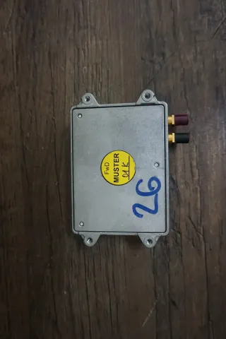 Audi A3 A4 S4 A5 S5 A8 4E TT Verstärker Telefon Handy Compenser 8J0035456 - Bild 2