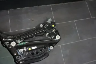Audi A3 8V Cabrio Fensterhebermotor Fensterscheibe Motor links 8V7839397 - Bild 6