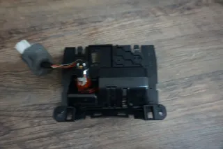 8K0857951C Ascher mit Gehäuse Aschenbecher OEM Audi A4 8K FACELIFT A5 8T 8F - Bild 4