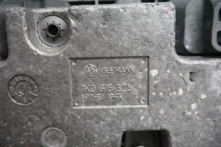 ORIG VW Passat Batteriehalterung 1K0915325A 1K0915333H Golf VI 6 Audi A3 8p - Bild 5