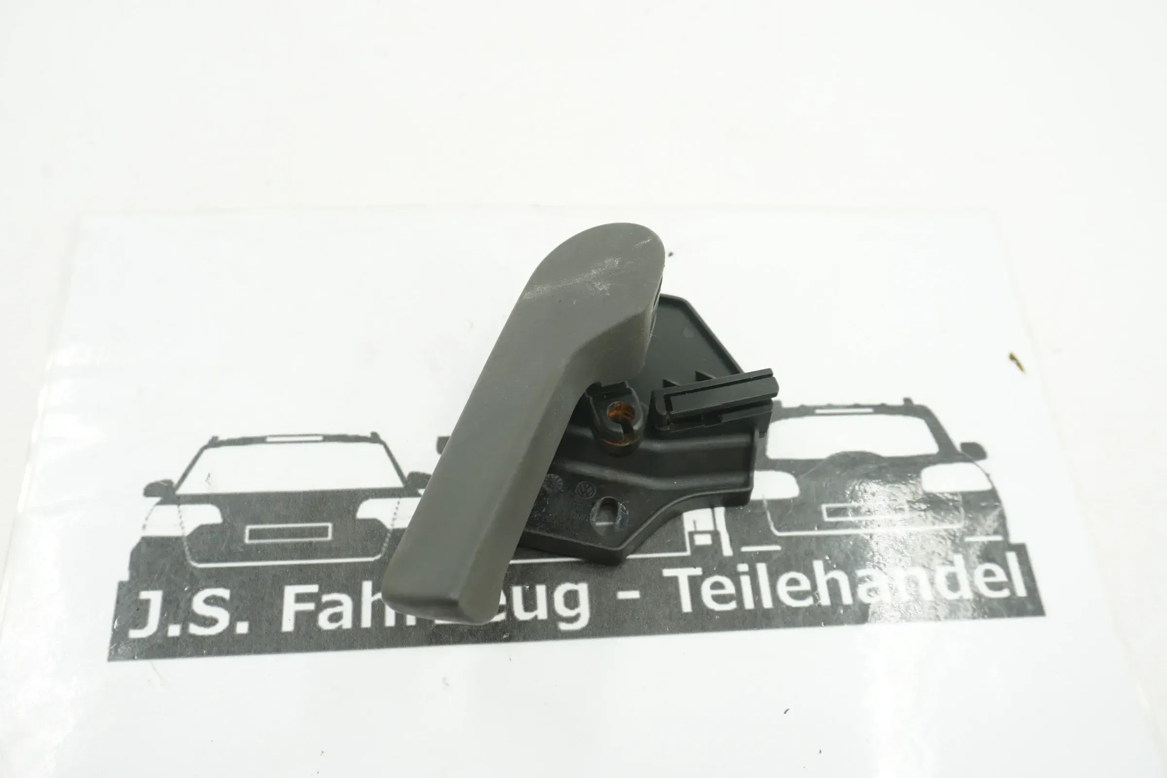 Original VW T5 Caravelle 1J1823533C Klappenschlosszug Motorhaube grau 7H1823633A - Bild 1