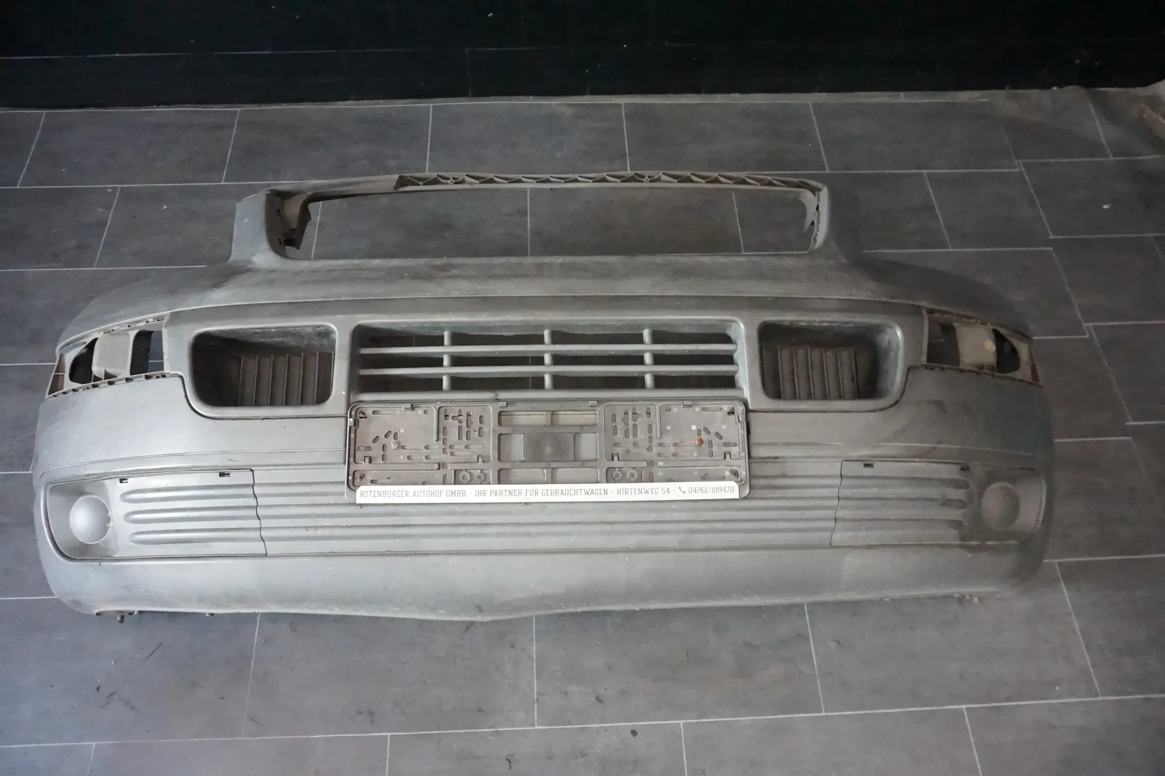 VW T5 7H0 Transporter Vorfacelift Stoßstange vorn Frontstoßstange 7H0807101D - Bild 1