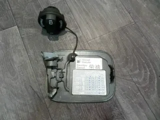 Audi A6 4B C5 Avant Tankdeckel Tankklappe Tank Deckel grau LX7Z *TOP* - Bild 2