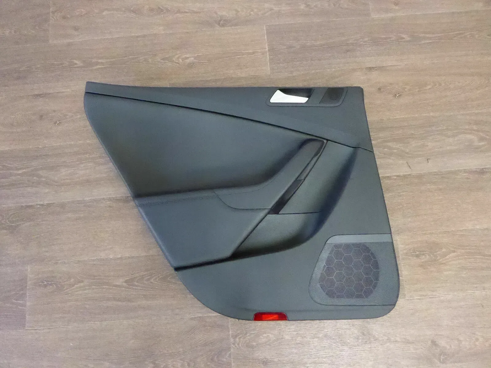 3C9867211 EG  Türverkleidung hinten links schwarz Leder VW Passat 3C Variant - Bild 1