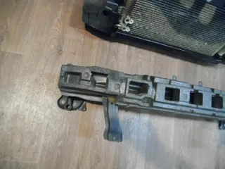 Orig. VW Passat 3C 2.0 TSI Kondensator Kühlerpaket Ladeluftkühler Schlossträger - Bild 3