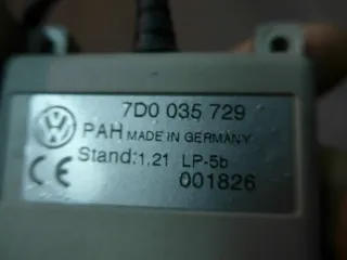VW T4 Multivan Caravelle Car Interface Freisprechanlage 7D0035729B - Bild 2