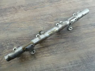 Org VW Kraftstoffverteiler 06K133317H Drucksensor fuel rail 2.0 TFSI Benzin - Bild 3