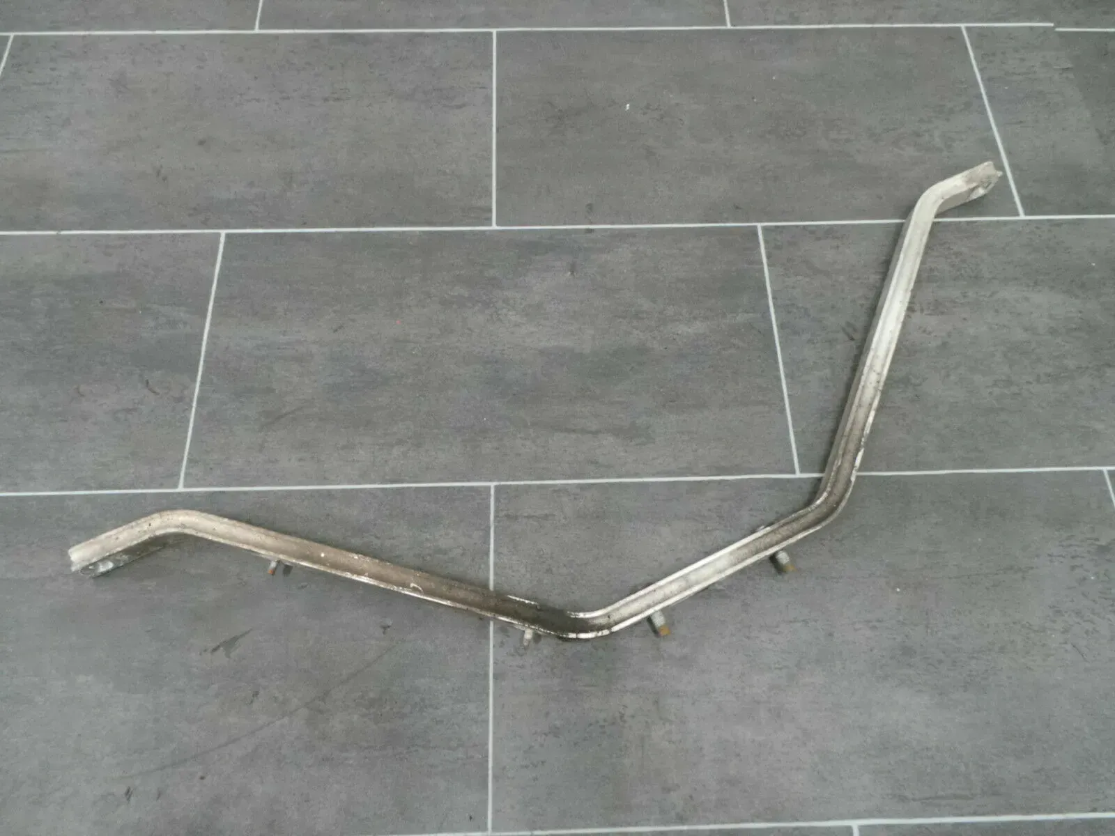 Porsche Boxster 986 Strebe Abschirmblech Hinterachse Achsträger 98633109304 - Bild 1