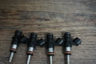 4x Org Audi Q5 A3 A4 A5 VW Golf Polo Einspritzdüsen 06L906031C Injektor 2.0 TFSI - Bild 4