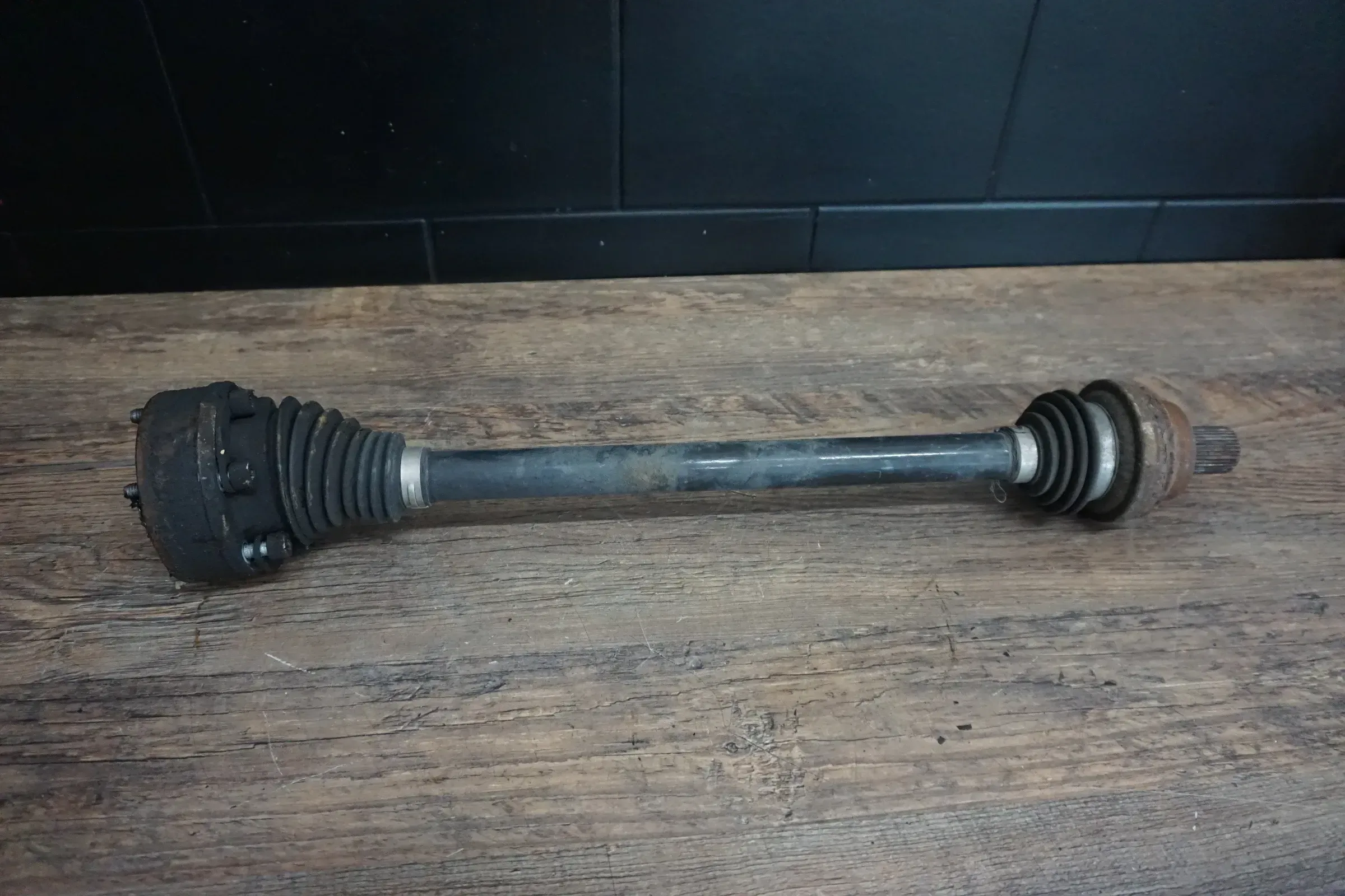 Antriebswelle hinten links Audi A3 TT Quattro VW Golf Passat 4motion 1K0501203D - Bild 1