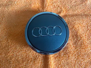 Audi A4 A5 A6 A7 Felgendeckel Nabendeckel Kappe 8T0601170A - Bild 1